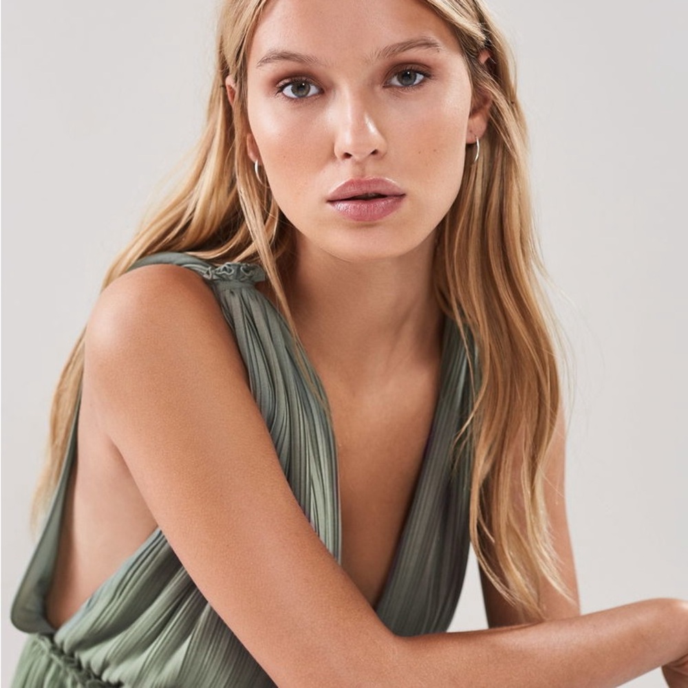 Reiss Gigi pleated maxi dress - Picture 4 of 14